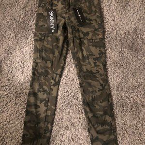 Ashley Mason - Camo Skinny Stretch Cargo Pants